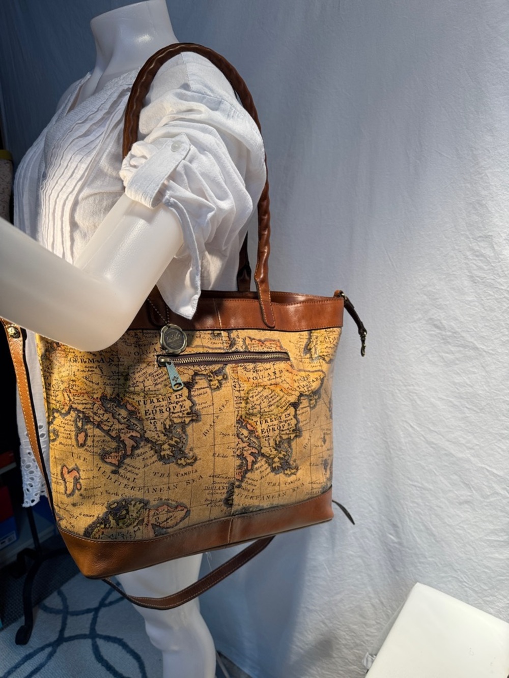 Patricia Nash Map Print Leather Tote in Tan and Brown - Picture 5 of 13